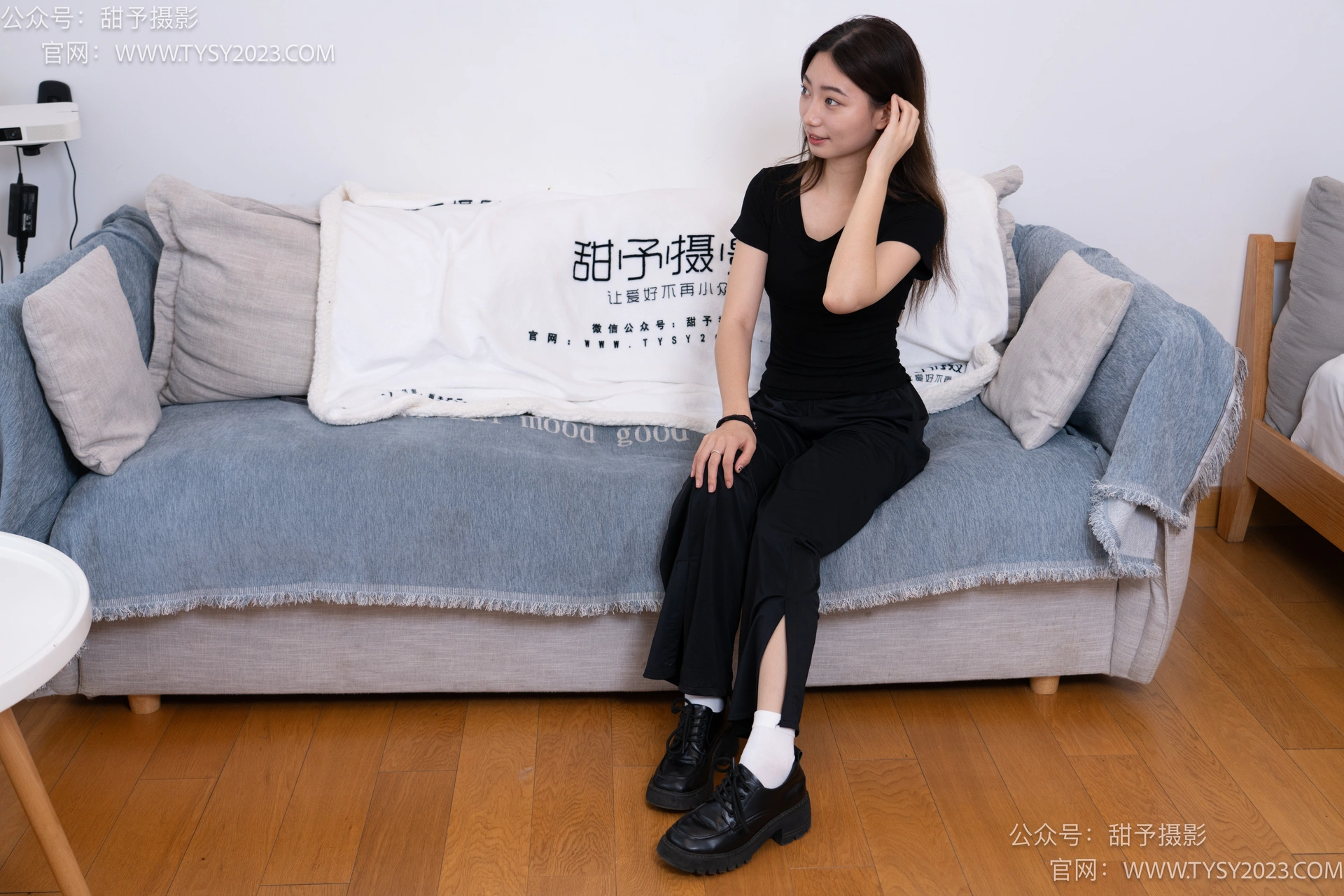 甜予摄影 No.054 雪梨-皮鞋、白棉袜、肉丝 2